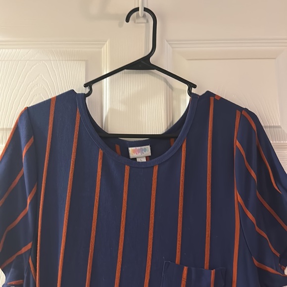 LuLaRoe Carly - Picture 2 of 2